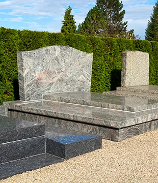 Monuments funeraires